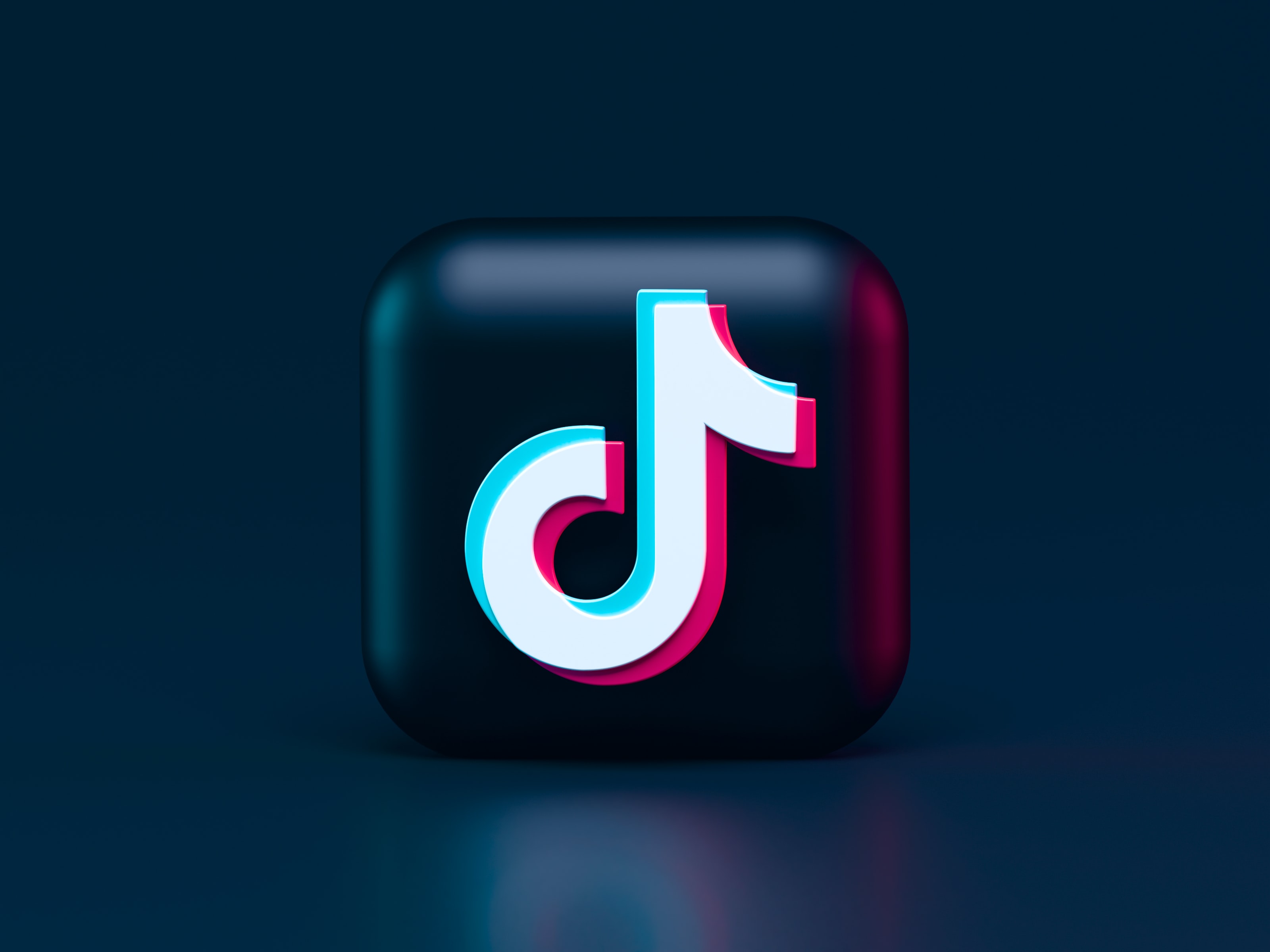 Read more about the article <strong>5 Tips on How to Improve Your TikTok Marketing Strategy</strong>